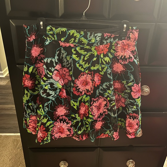 Pretty Little Skirt - Picture 2 of 2